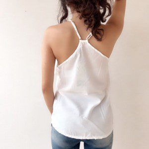 Blusa estampada con tirantes