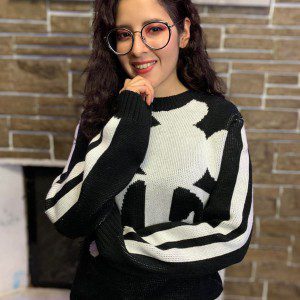 Suéter diseño Mickey Mouse- Love, Unisex