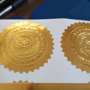 Sellos dorados por ciento (precio más IVA) incluye envío