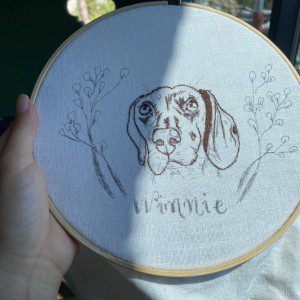 Bordado de perra salchicha – Bordado de contorno